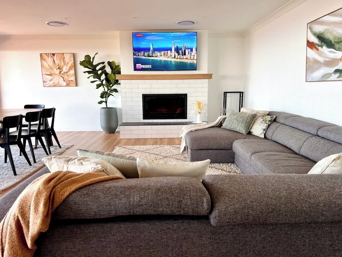 Smart-TV, Kamin