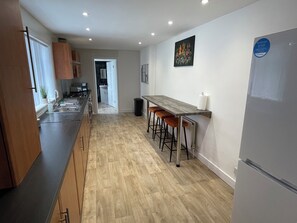 Private kitchen - Entire Modern Home Middlesbrough  (Middlesbrough)