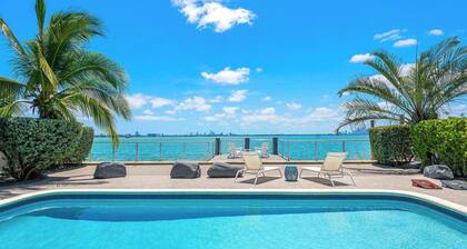 Best Bayfront View Villa with Heated Pool