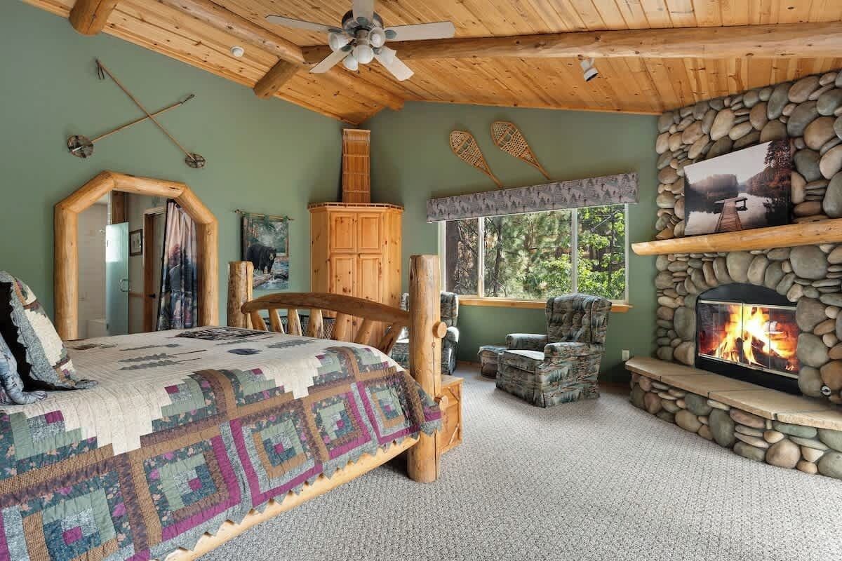 4 bedrooms, free WiFi, bed sheets