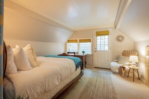 3 Schlafzimmer, Schreibtisch, Bügeleisen/Bügelbrett, WLAN