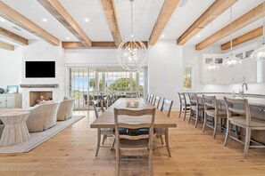 Dining - Gulf Views, Private Heated Pool, Steps to Beach, Rooftop | Kayaks, 6 Bikes (Inlet Beach)