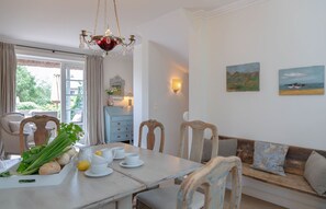 Uklassifisert bilde, 2 av 35, knapp