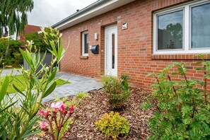Exterior detail - Watthuus - Tolle Ferienwohnung in Ruhiger Lage! (Krummhörn)