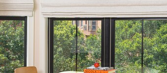 YOWIE (Hotel & Shop)