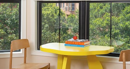 YOWIE (Hotel & Shop)