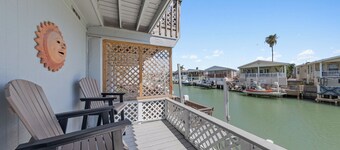 Available for Spring! Lazy Days Sea Cottage  #1015