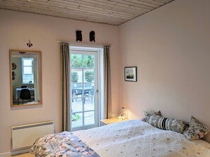3 chambres, fer et planche à repasser, Wi-Fi gratuit