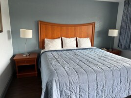 1 dormitorio, escritorio, wifi gratis y ropa de cama