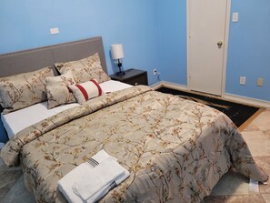 4 bedrooms, free WiFi, bed sheets