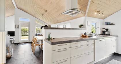 Gemütliches Haus in Hemmet mit Sauna