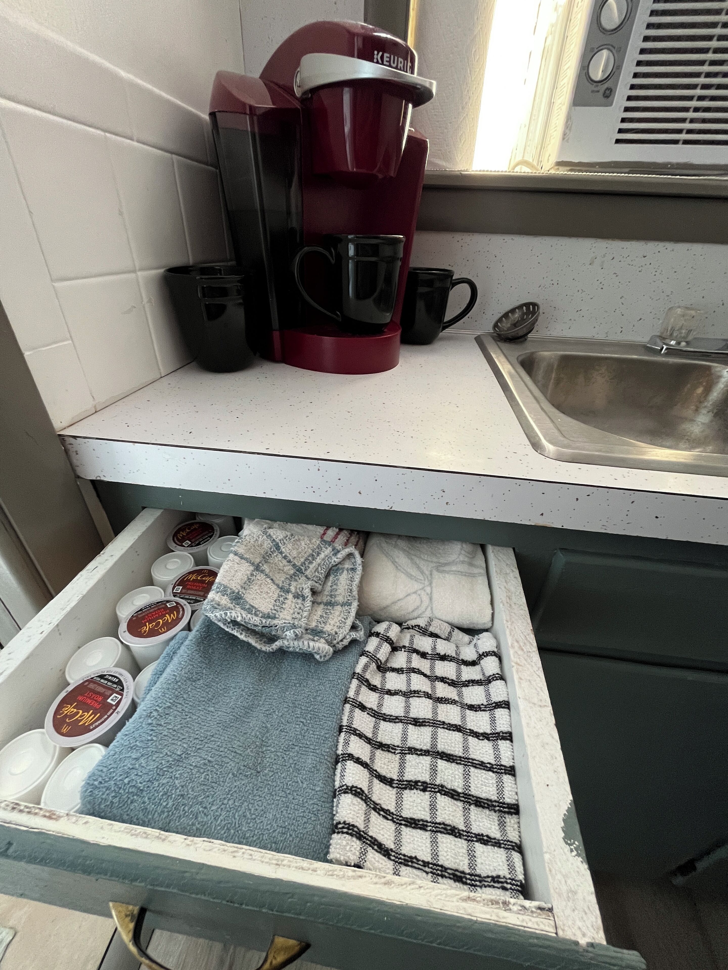 雪櫃、微波爐、焗爐、爐具