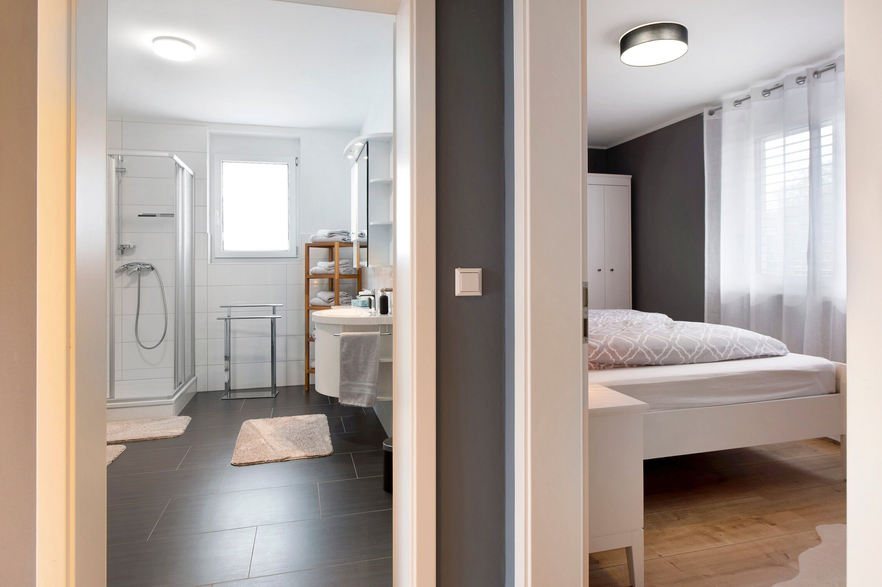 2 habitaciones, tabla de planchar con plancha y wifi gratis 