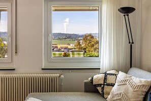 Interior - Apartment 'Fewo Stempel' with Private Terrace, Private Garden and Wi-Fi (Küssaberg)