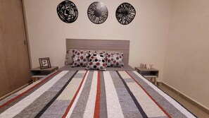 3 bedrooms, iron/ironing board, Internet, bed sheets - Luxury & Spacious Apartmen in PdC 3km from Beach (Playa del Carmen)