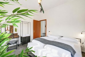3 bedrooms, free WiFi, bed sheets