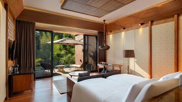 1 bedroom, minibar, in-room safe, desk