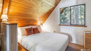 House | 2 bedrooms - River Bank Cabin in Enumclaw (Enumclaw)