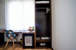 Smart TV de 43 pulgadas con canales digitales y Netflix 