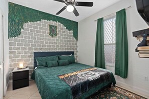 3 bedrooms, iron/ironing board, travel crib, WiFi