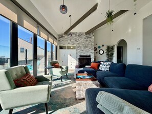 Nicht klassifiziertes Bild, 2 von 70, Schaltfläche