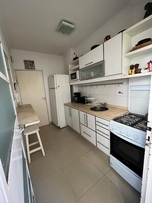 ميكروويف، فرن، موقد طهي مسطح