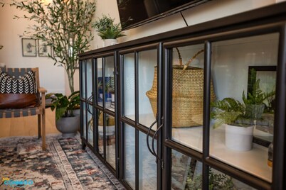 Gorgeous Home + Hot Tub + Three Game Rooms + Views