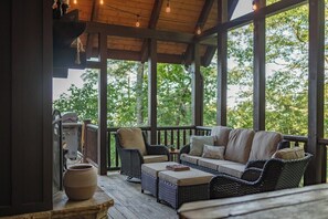 Terrace/patio - Pet-Friendly Cozy Cabin w/ Long Range Mtn Views (Morganton)