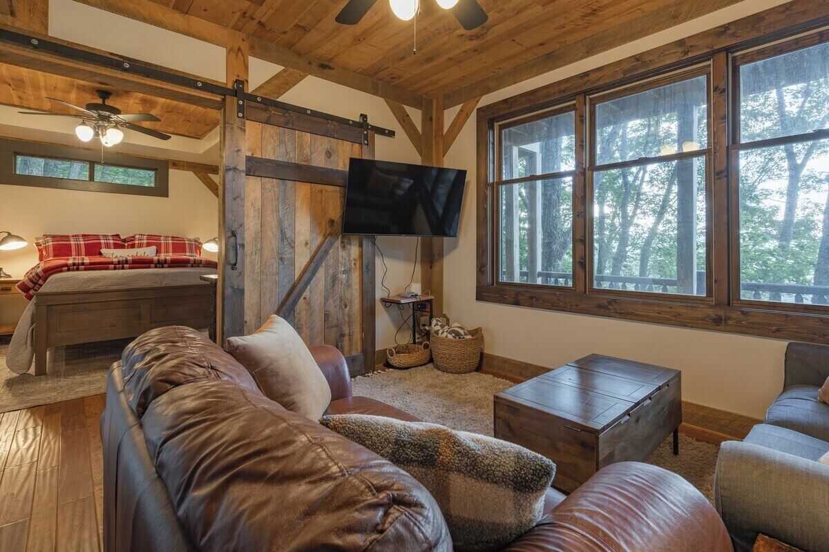 TV, fireplace, video games