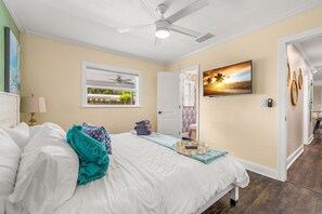 4 bedrooms, travel cot, WiFi, bed sheets