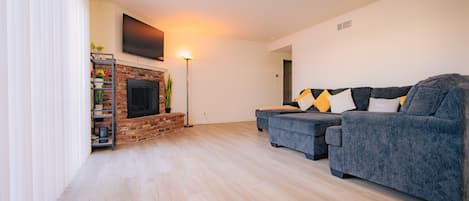 Smart TV, fireplace, video games