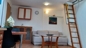 Apartment - Apartments Jadranka - Free Parking (Pula)