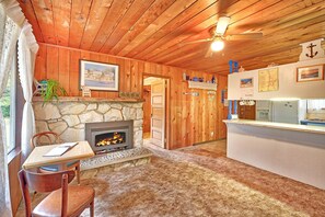 Villa | 2 bedrooms - Crews Quarters in Westport (Westport)