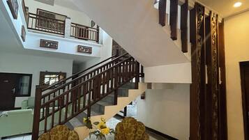 19-inch TV with cable channels