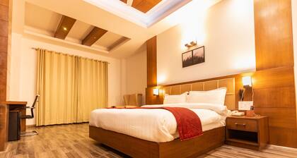 Himalayan Splendour Resort