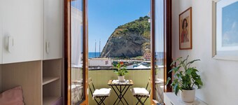 Holiday Home 'Casatullio - Sant'angelo D'ischia' with Sea View, Wi-Fi and Air Conditioning