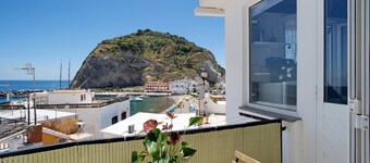 Holiday Home 'Casatullio - Sant'angelo D'ischia' with Sea View, Wi-Fi and Air Conditioning