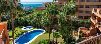 Apartment 'Casa Vasari' with Sea View, Wi-Fi and Air Conditioning