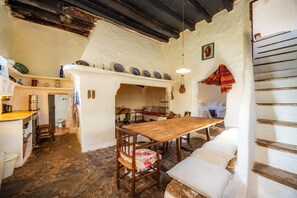 Interior - Villa 'Son Rullan' with Sea View, Private Pool and Wi-Fi (Deia)