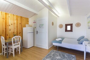 1 camera, Wi-Fi gratuito, lenzuola