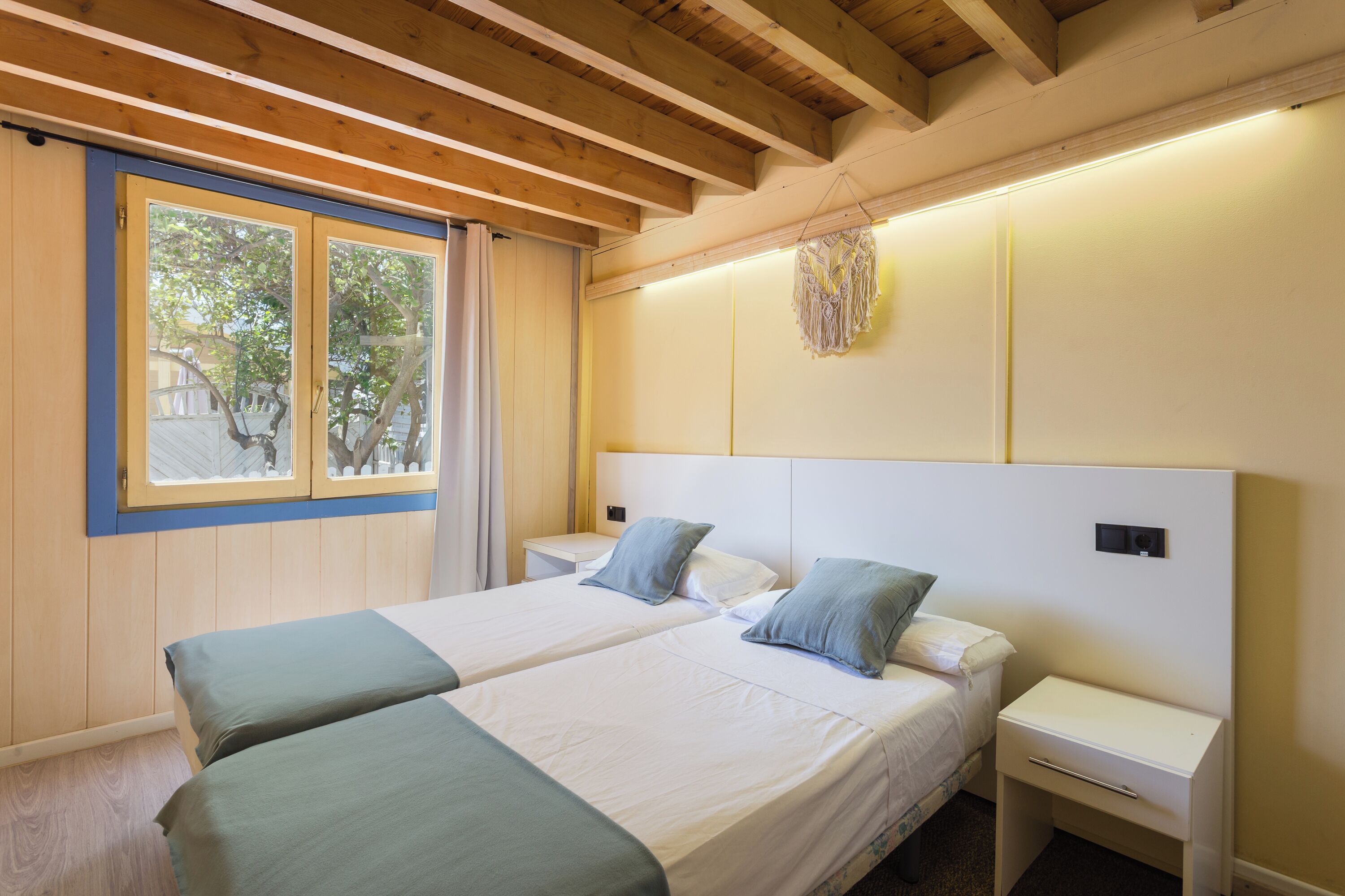 2 habitaciones, wifi gratis y ropa de cama 