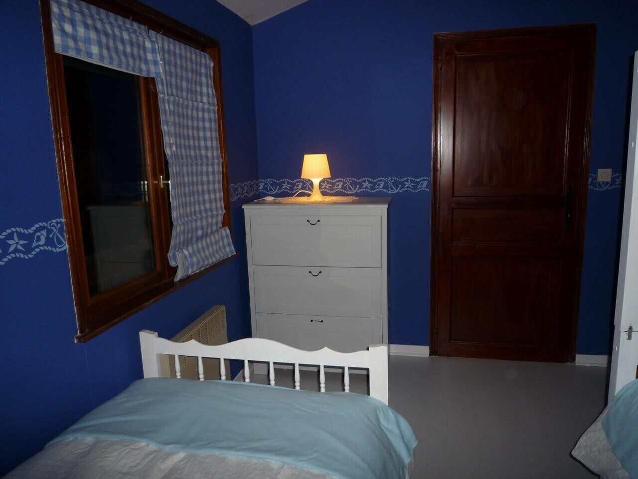 2 slaapkamers, een strijkplank/strijkijzer, gratis wifi, beddengoed