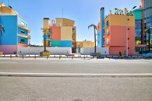 Exterior - Apartment 'W Marina' with Shared Pool, Wi-Fi and Air Conditioning (Albufeira)