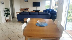 Interior - Kings Cove 12 3Rd Floor Unit With Stunning Views (KINGS BEACH)