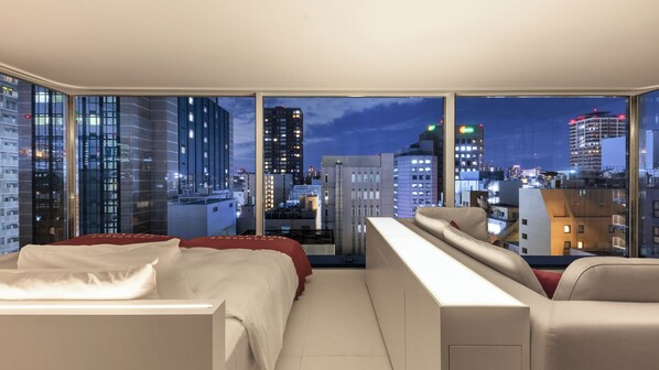 Top Floor Twin Room, Non Smoking (14F) | Down comforters, minibar, in-room safe, individually decorated - Cuvée J2 Hôtel Osaka by ONKOCHISHIN - Adults Only (Osaka)