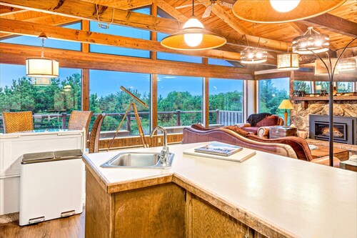 Brathouse By The Sea