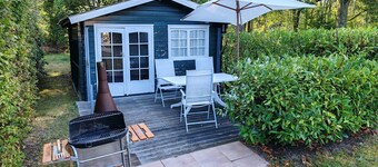 Stylish Retreat: Golf Access, Spacious, Near Orléans