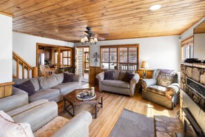 تلفزيون، مدفأة