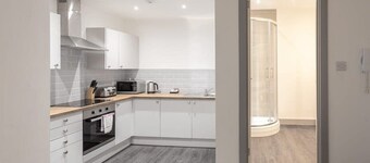 Amazing 1 Bedroom Apartment, Leeds