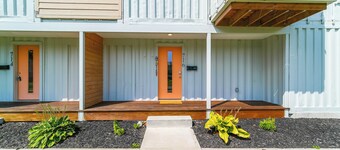 Shipping Container/Marysville-Dublin/golf/pets ok